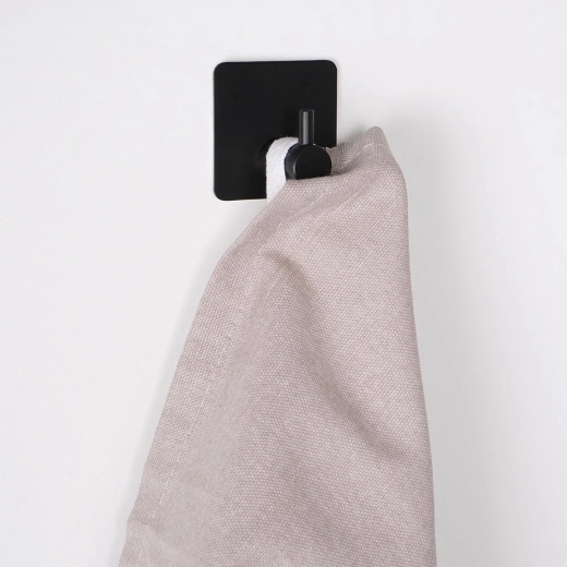 Design minimaliste et noir mat