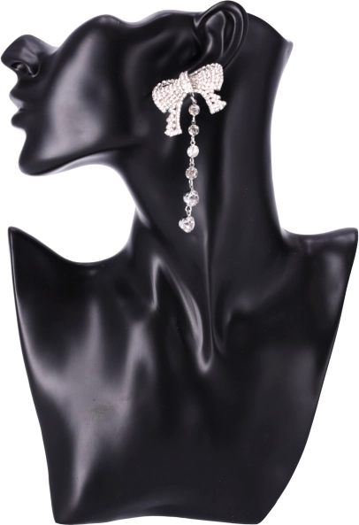 Longues boucles d’oreilles avec nœud - argentées