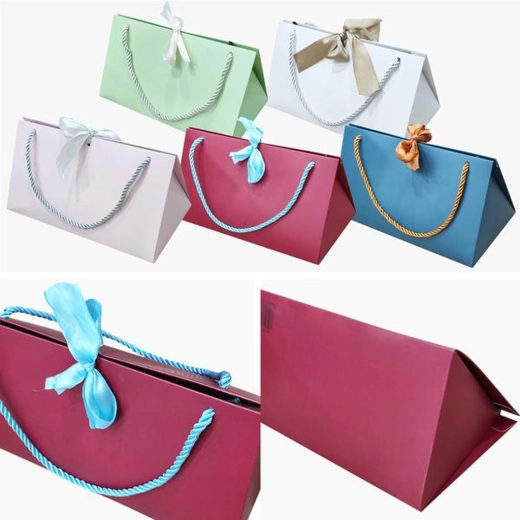 Boîte cadeau 15,5 × 27 × 14 cm, motifs assortis