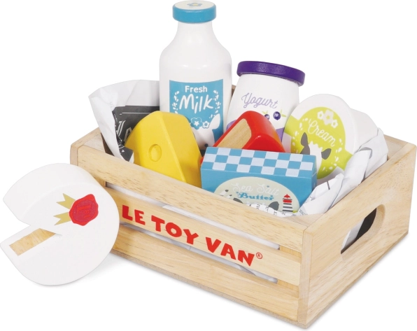 Caisse en bois avec produits laitiers pour enfants