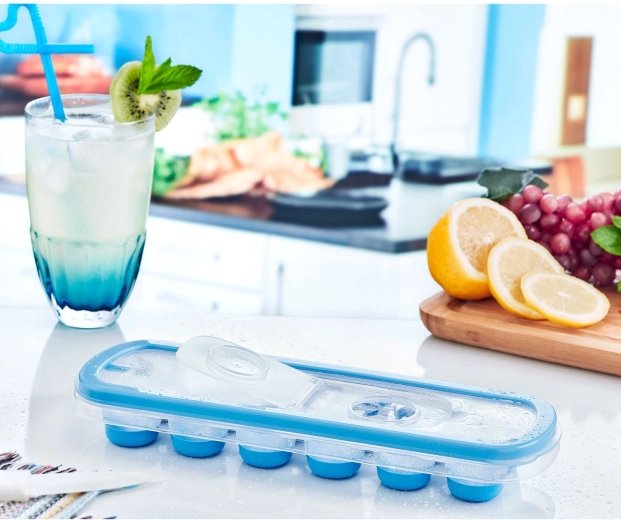 Bac à glaçons avec fond en silicone et couvercle, 12 cubes
