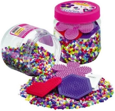 Perles à repasser 4000 pcs avec plaques et accessoires dans une boîte en plastique