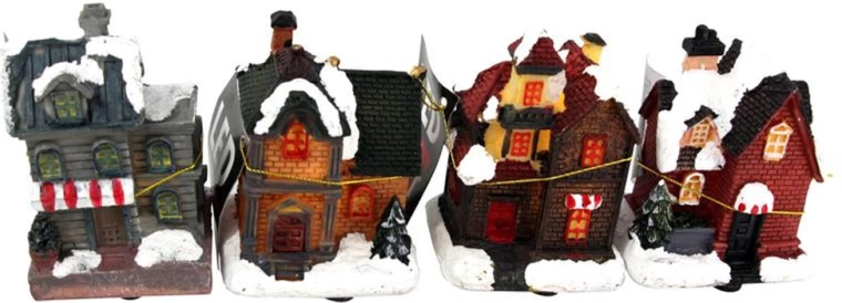 Petit chalet de Noël peint avec éclairage LED 7 cm