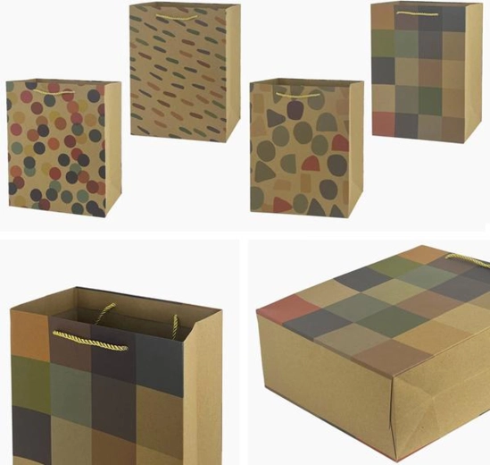 Sac cadeau 32 × 26 × 12 cm – assortiment de motifs
