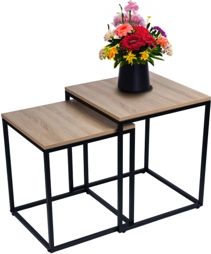 Ensemble de tables basses carrées 2-en-1 style loft industriel, chêne clair