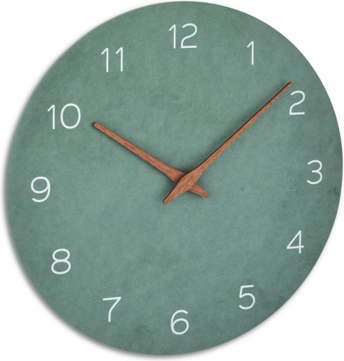 Horloge murale analogique TFA Jadegrün verte, aspect bois avec aiguilles en bois de noyer