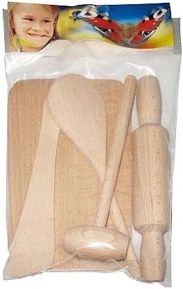 Petite cuisinière – ensemble authentique d’ustensiles en bois