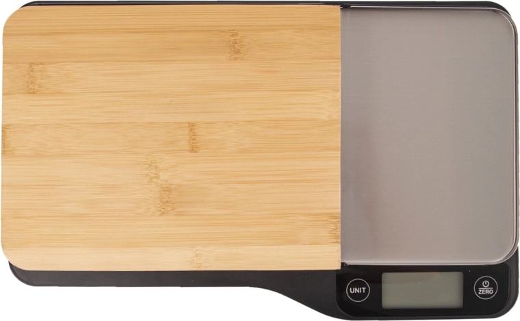 Balance de cuisine numérique avec surface en bambou et planche à découper