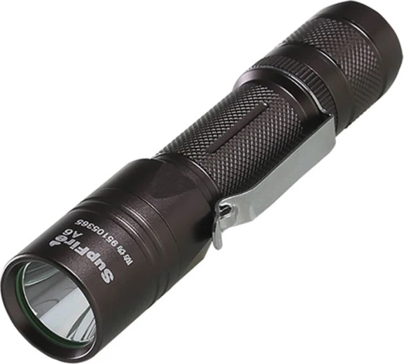 Lampe torche Superfire A6