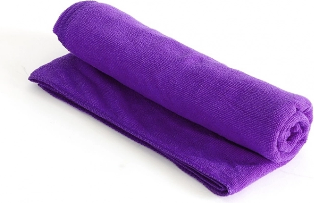 Serviette en microfibre violette