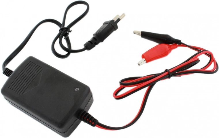Chargeur pour batteries gel et plomb 12 V 1,5 A