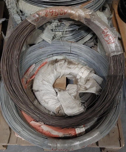 Fil d’attache noir zingué 1,4 mm – colis 15 kg (2e choix)