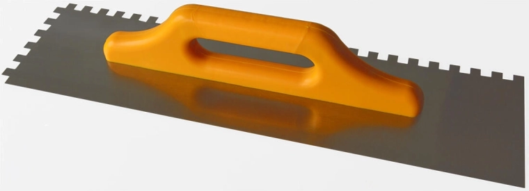 Taloche en acier inoxydable à dents 10 × 10 mm, 500 × 130 mm