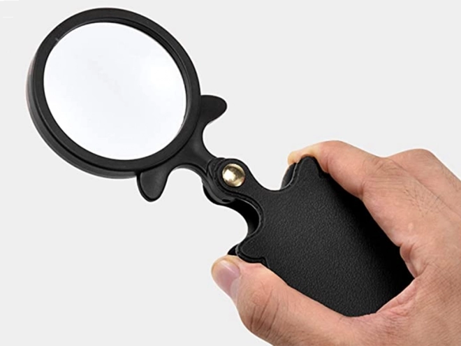 Loupe de poche pliante avec étui et cordelette
