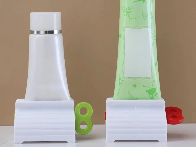 Presse-tube pour crèmes et dentifrice