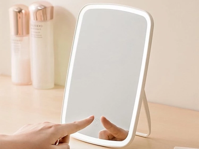 Miroir cosmétique LED avec éclairage