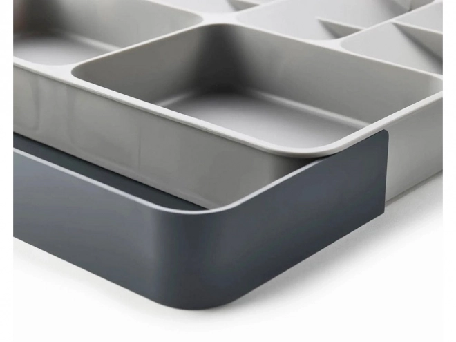 Organisateur pour ustensiles de cuisine dans une boîte de rangement
