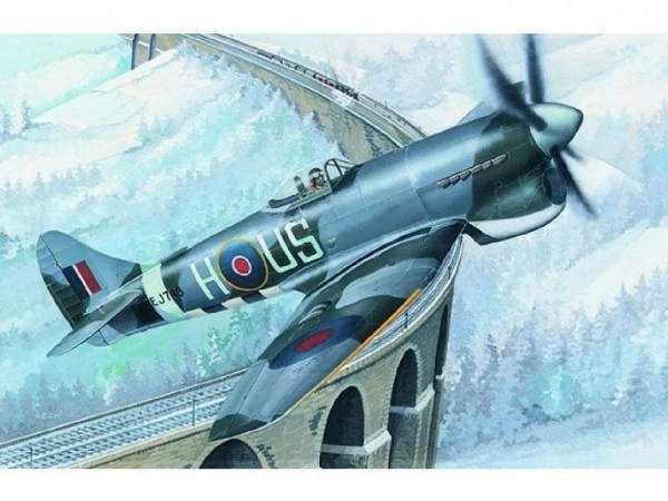Modèle Hawker Tempest MK.V 14,2x17,3cm dans une boîte de 25x14,5x4,5cm