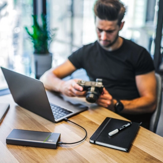 Fonctions intelligentes : Pass-Through et indicateur LED