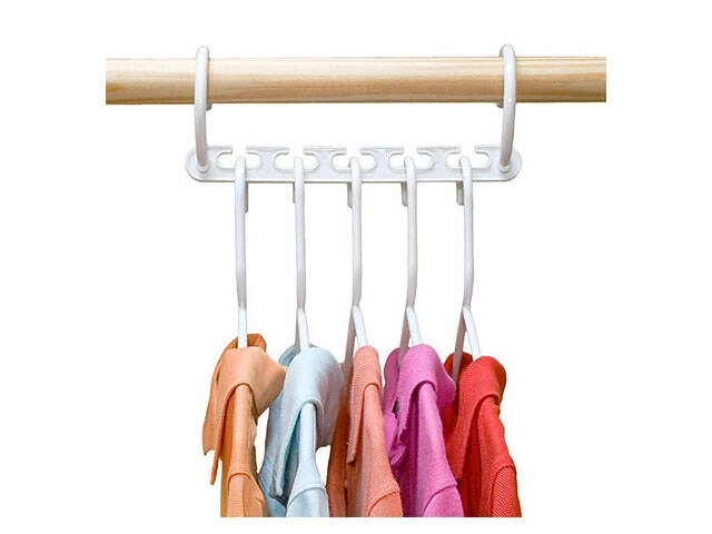 Organisateur de cintres pour armoire