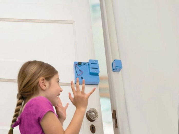 Installation facile sur la porte