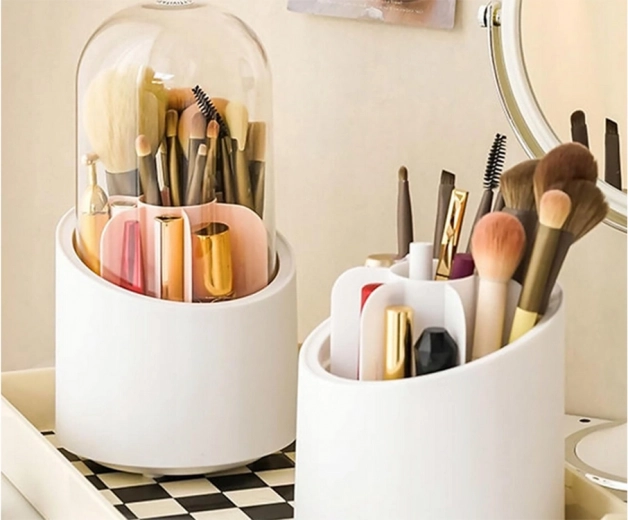 Couvercle transparent contre la poussière et l’humidité