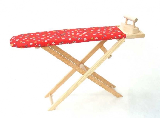 Planche à repasser en bois avec fer à repasser
