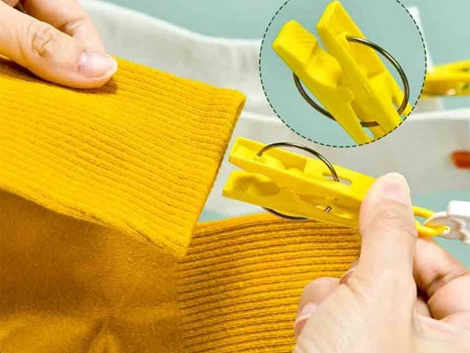 Séchoir suspendu pour chaussettes et sous-vêtements avec 12 pinces