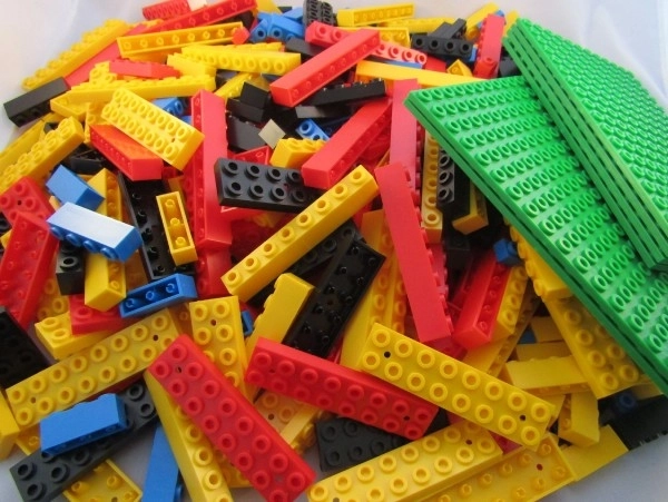 Cheva Panier plein de blocs