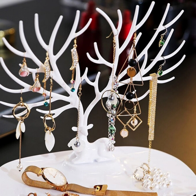 Design décoratif avec petit cerf