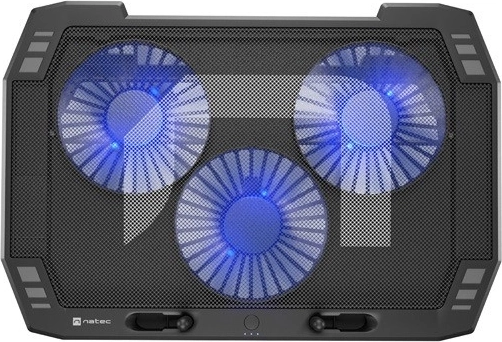 Refroidissement performant avec trois ventilateurs de 120 mm