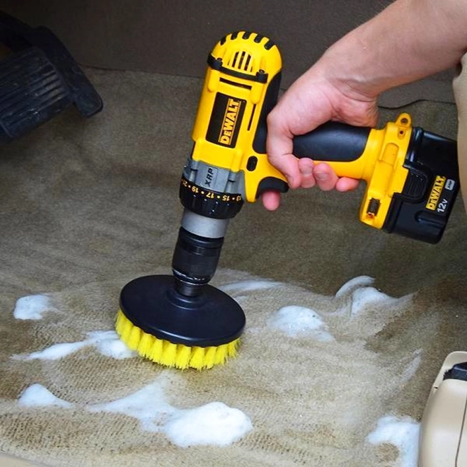 Brosses de nettoyage pour perceuse ou tournevis