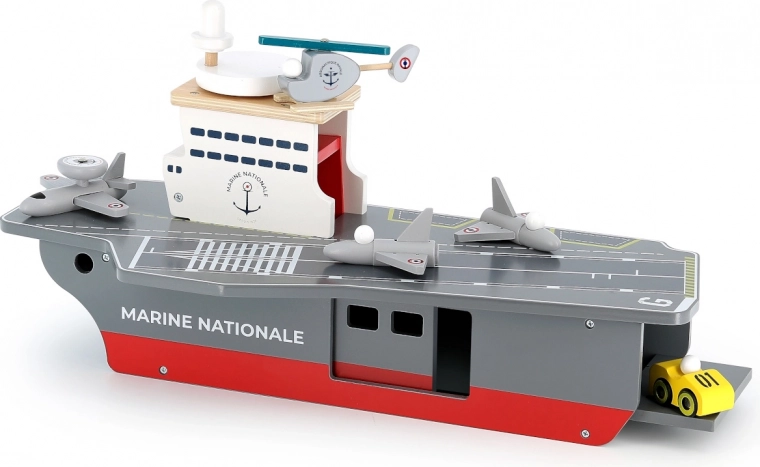 Fabrication en bois durable et design détaillé