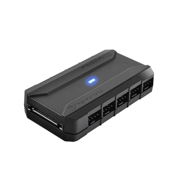 concentrateur Thermaltake Commander FP pour ventilateurs PWM avec 10 ports