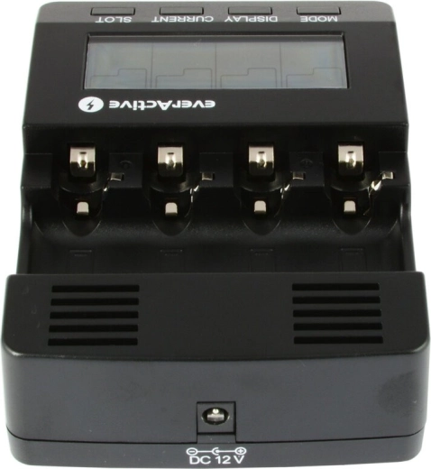 Prise en charge des AA/AAA et, avec adaptateur, aussi des C/D