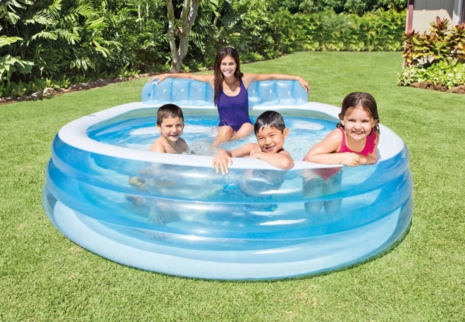 57190NP Piscine familiale
