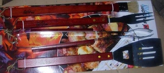 Ensemble d'ustensiles de grillade 4 pièces