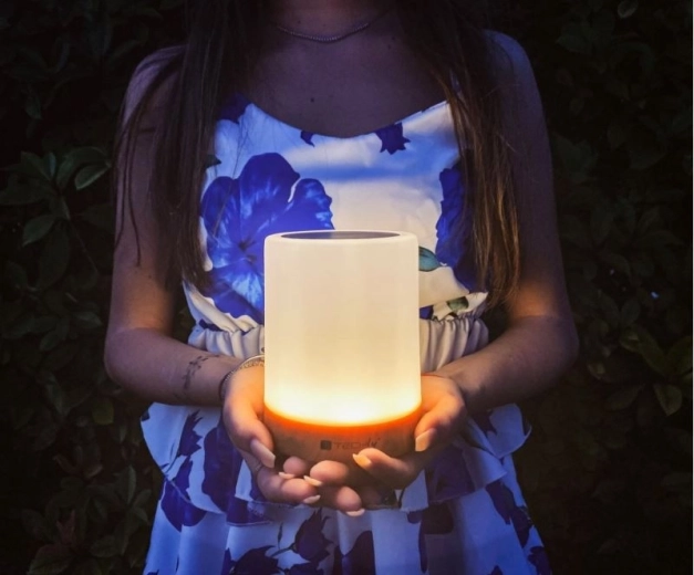 Lumière confortable pour la maison et l’extérieur