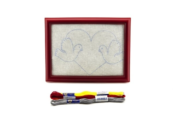 Broderie pour enfants avec cadre