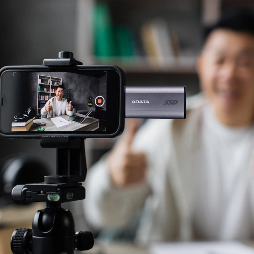 Enregistrement direct Apple ProRes depuis iPhone 15 Pro