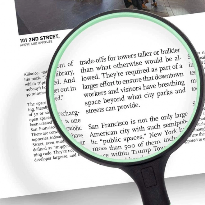 Grossissement clair 3× pour une lecture facile