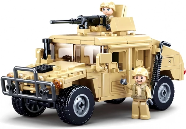 Tout-terrain militaire réaliste avec armement rotatif