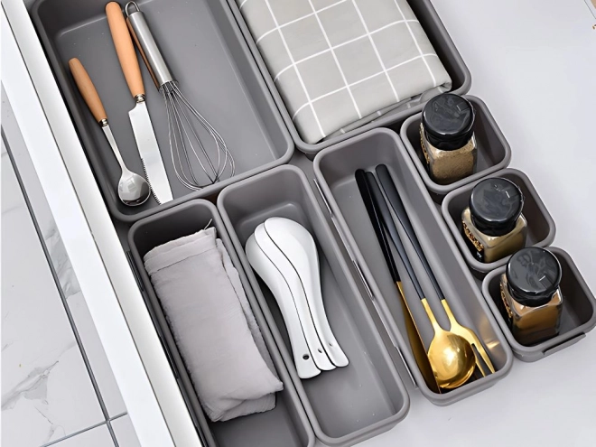 Ensemble d'organisateurs en plastique pour tiroirs 8 pcs
