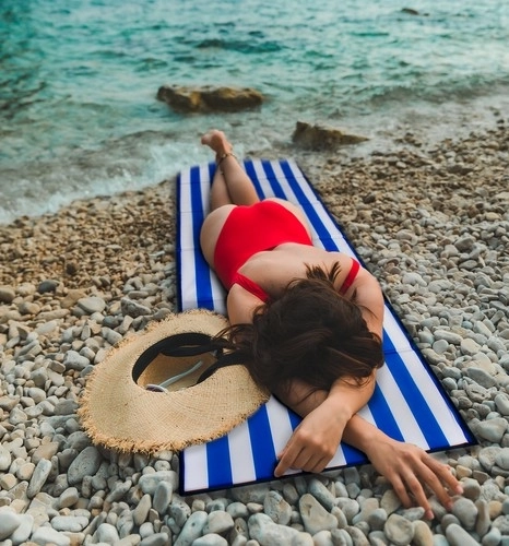Tapis de plage pliable pour plages de galets