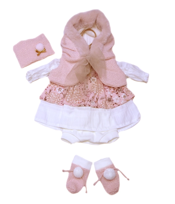 Cinq pièces de tenue
