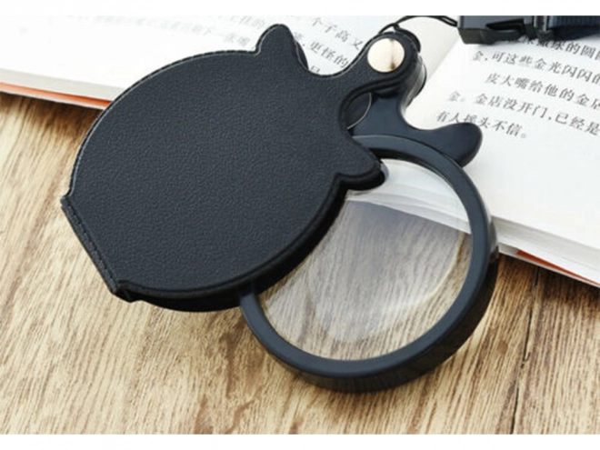 Loupe de poche pliante avec étui et cordelette