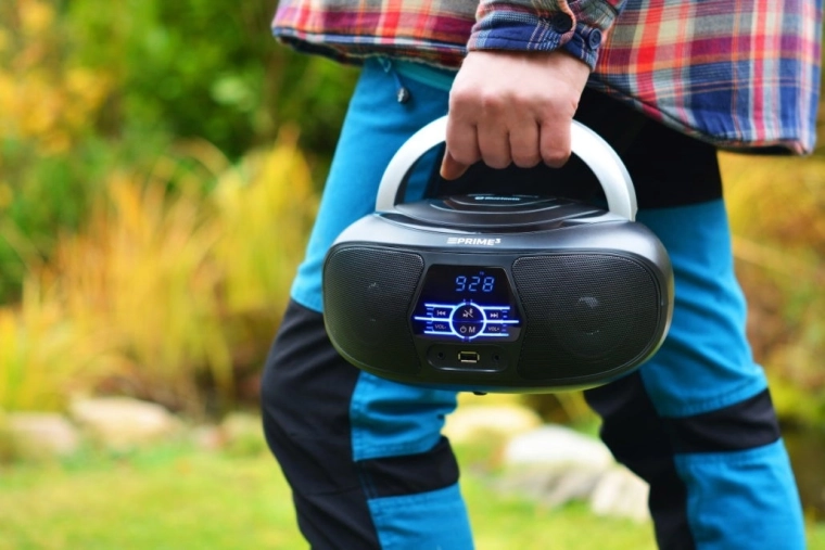 Format portable et alimentation secteur ou piles