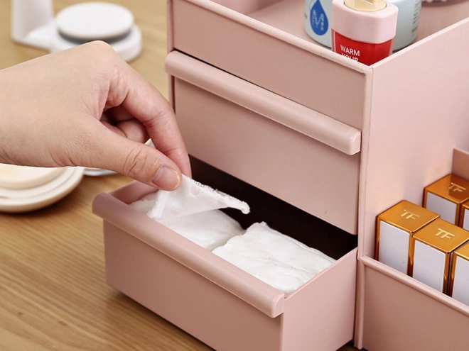 Organisateur pour cosmétiques et bijoux avec tiroirs