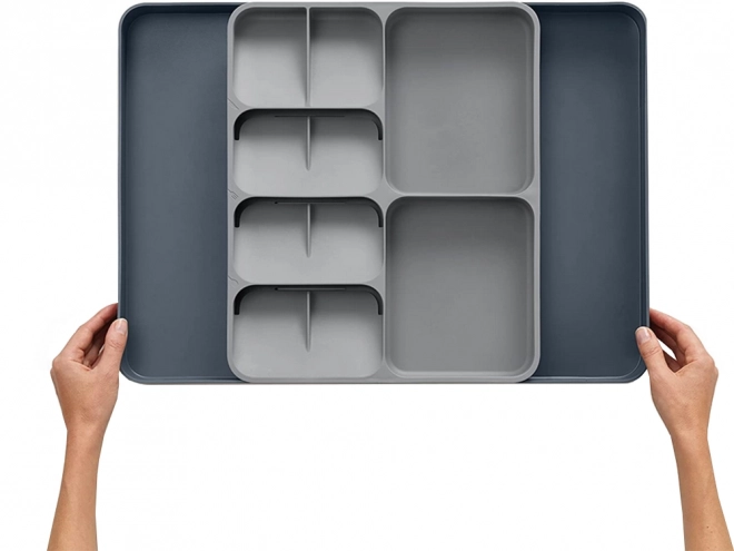 Organisateur pour ustensiles de cuisine dans une boîte de rangement