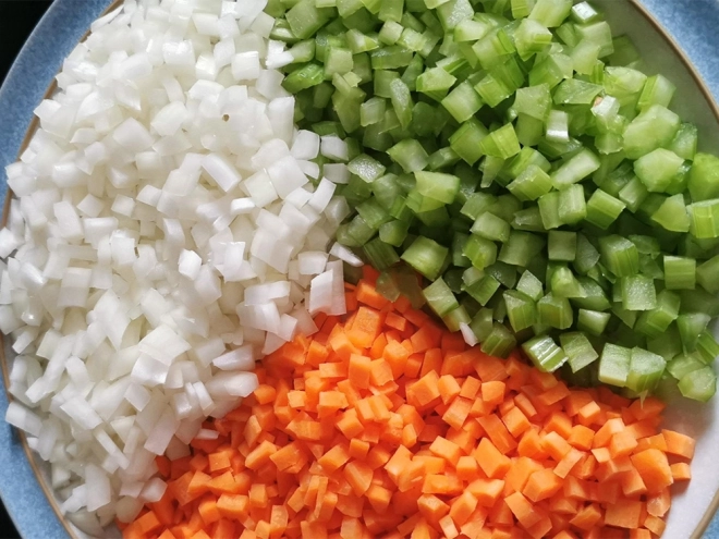 Hachoir manuel pour ail et légumes